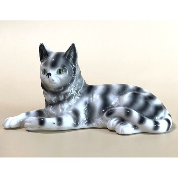 Vintage Thuringia Porcelain Tabby Cat Figurine Gray White Stripe Green Eyes Germ - Picture 3 of 7